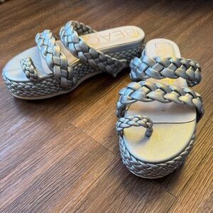 Beach by Matisse Voyage Flatform